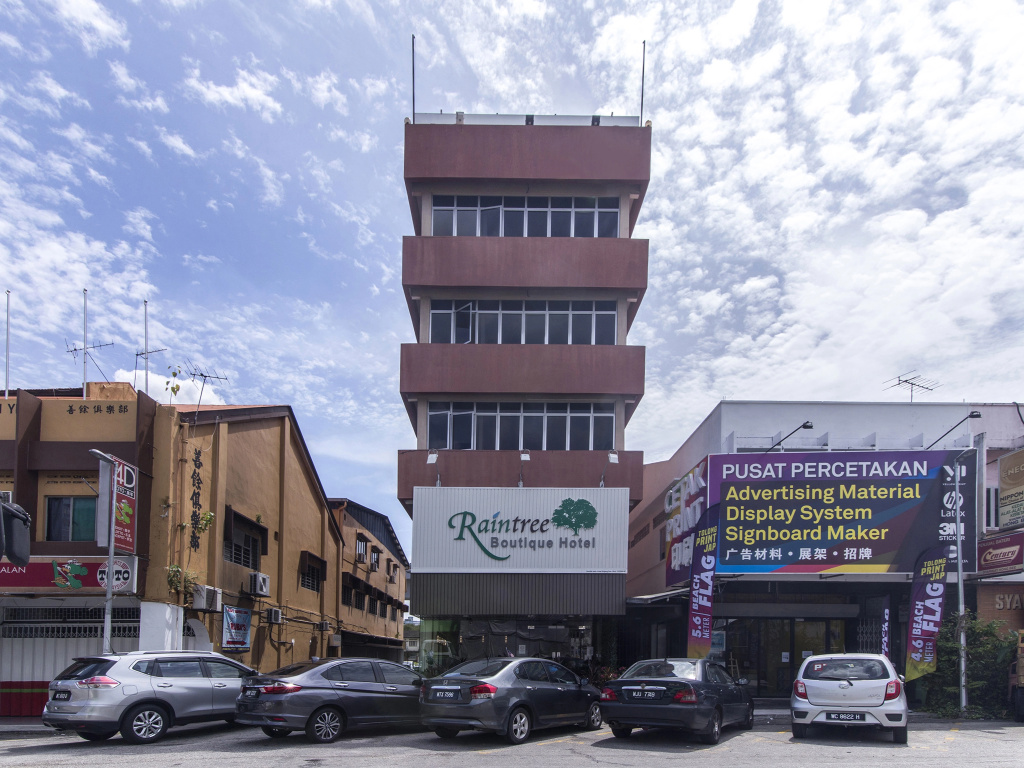 OYO 417 Raintree Boutique Hotel