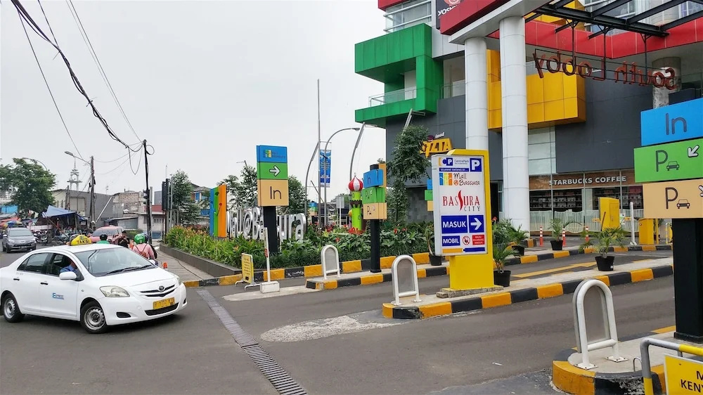 Pleasant 2 Bedrooms at Bassura City Apartment By Travelio