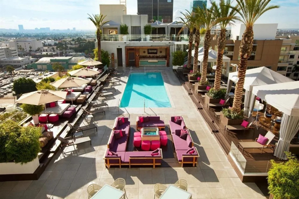 W Hollywood - 3