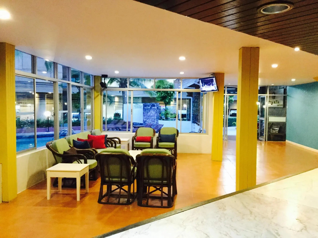 Pattaya at Nine - Général