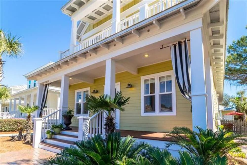 The Crystal Beach House - 1768742