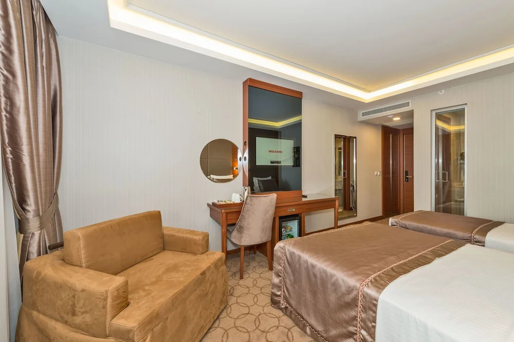 Glorious Hotel - Chambres