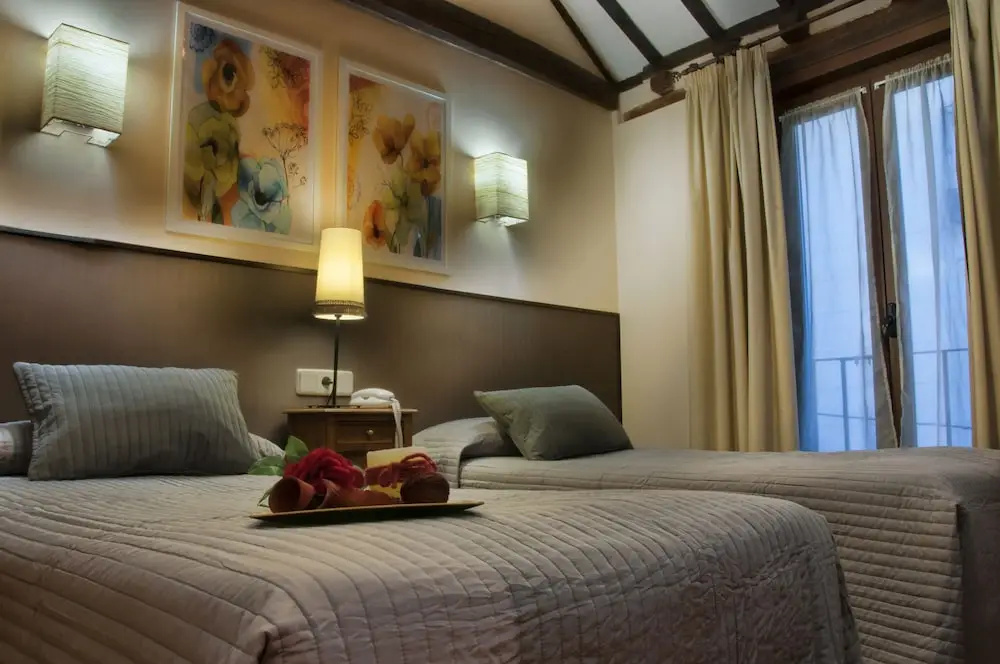 Comfort Double room with balcony (full double bed)