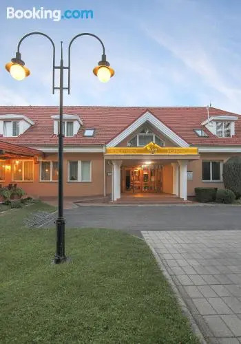 Lipa Hotel és Étterem - фото 5