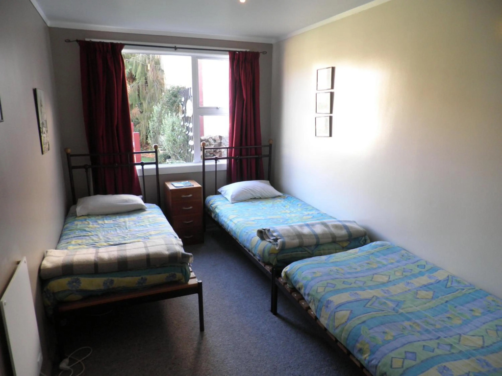 Bazil's Hostel & Surf School — 2