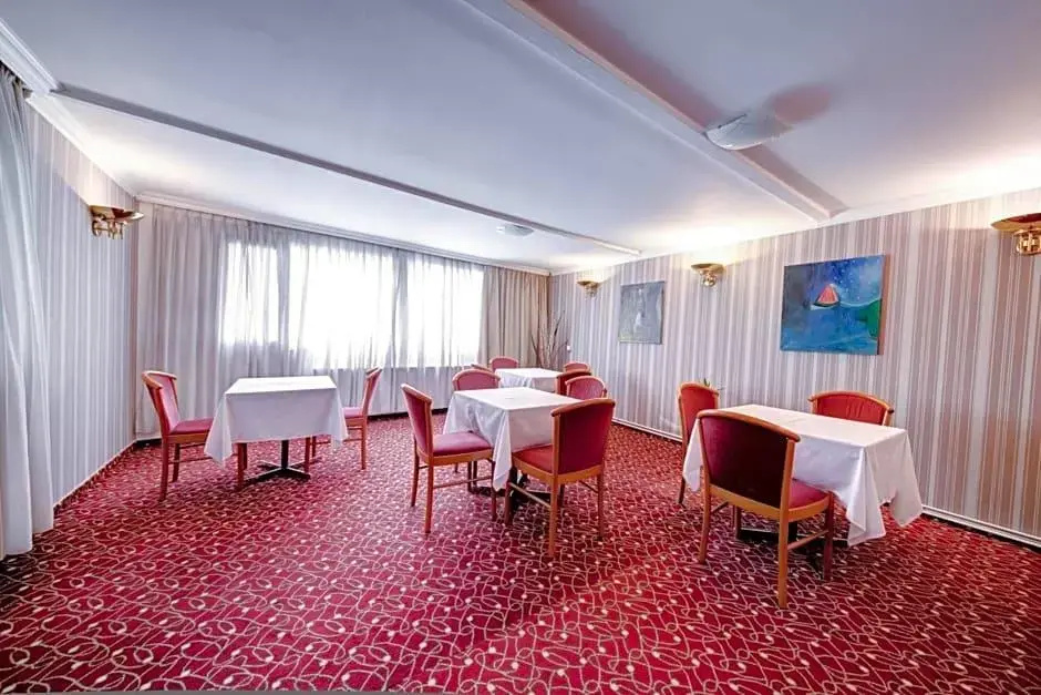 Hotel photo 32