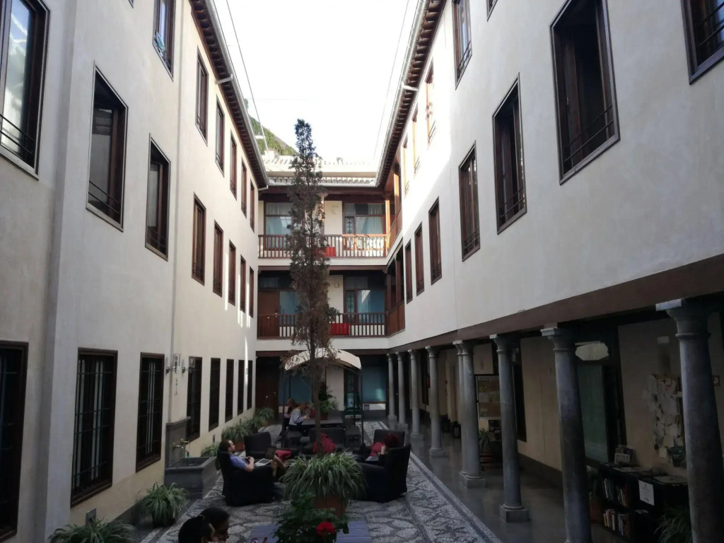 Isa Granada