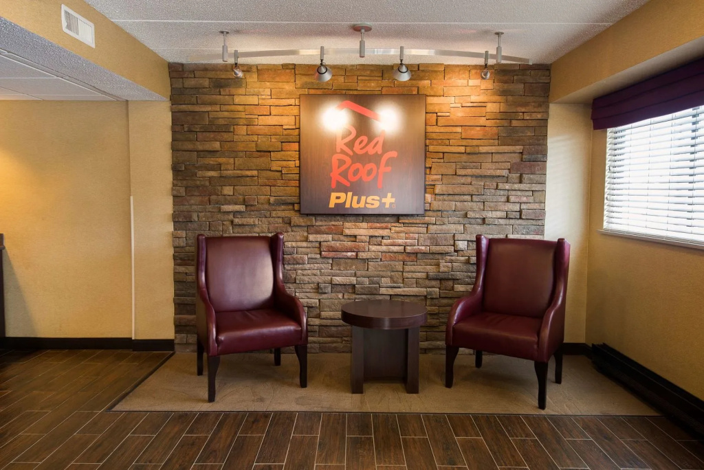 Red Roof Inn PLUS+ Chicago - Naperville - фото 12