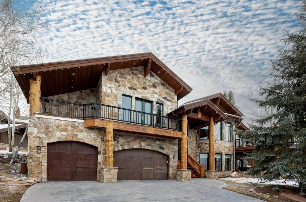 Sun Ridge Vista 4 Bedroom Home