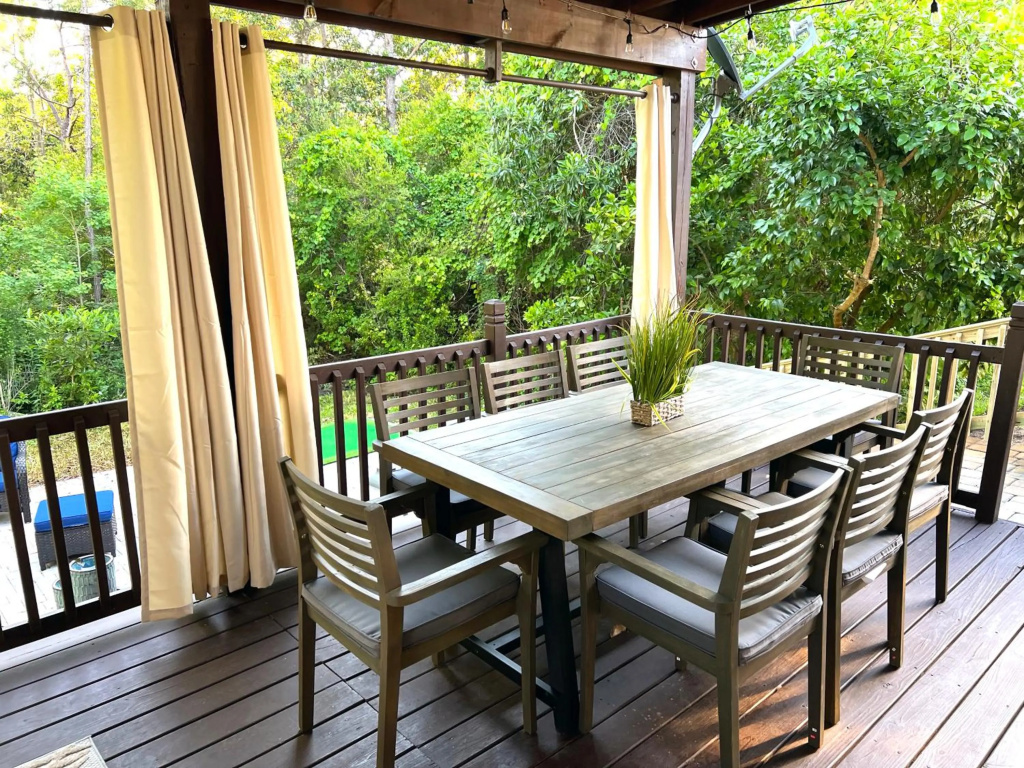 White Cap Surf Shack - Beach, Pools, Tiki-Deck, Arcade, Putting green, Family Fun!