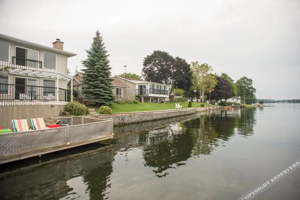 Shorehill Cottages On The Water