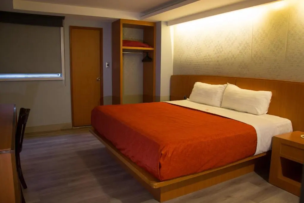 Standard Double room (full double bed)
