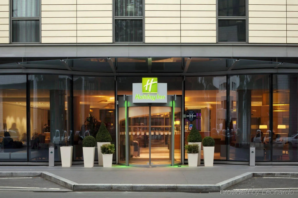 voco Paris – Porte de Clichy by IHG — фото