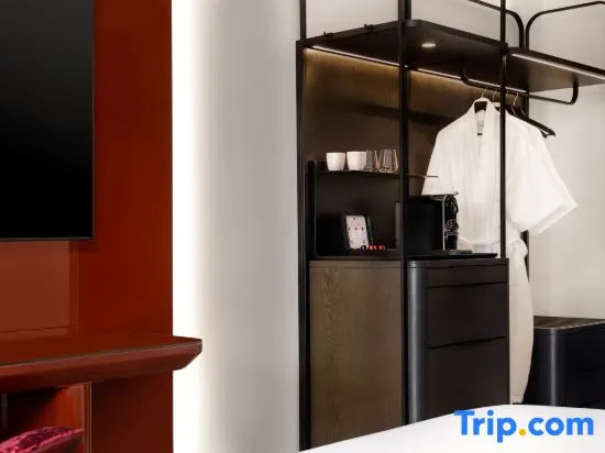 Revery Toronto Downtown, Curio Collection by Hilton - Chambres