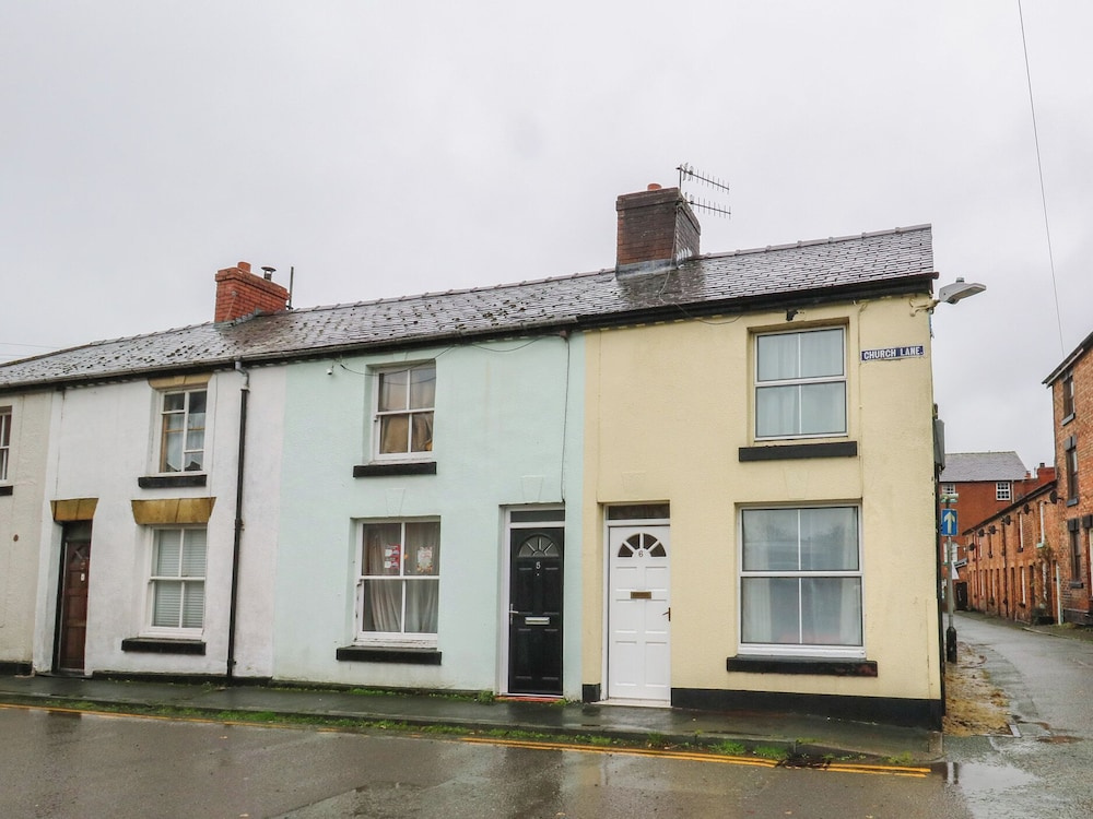 6 Church Lane