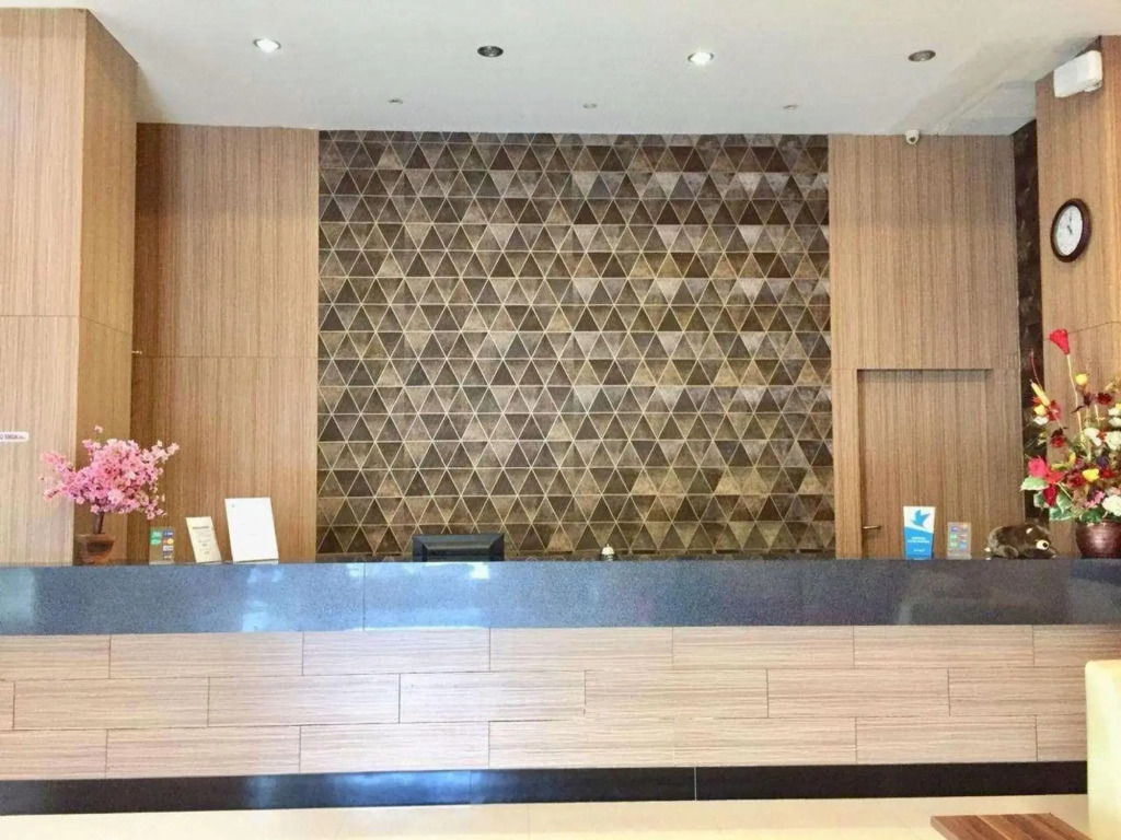 Miracle Hotel Manado - фото 2