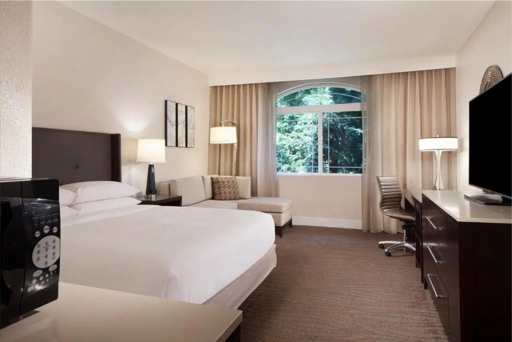 Hilton Santa Cruz/Scotts Valley - Chambres