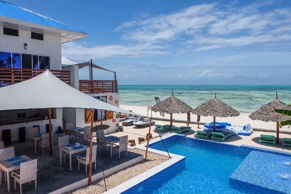 Beach & Waterfront
