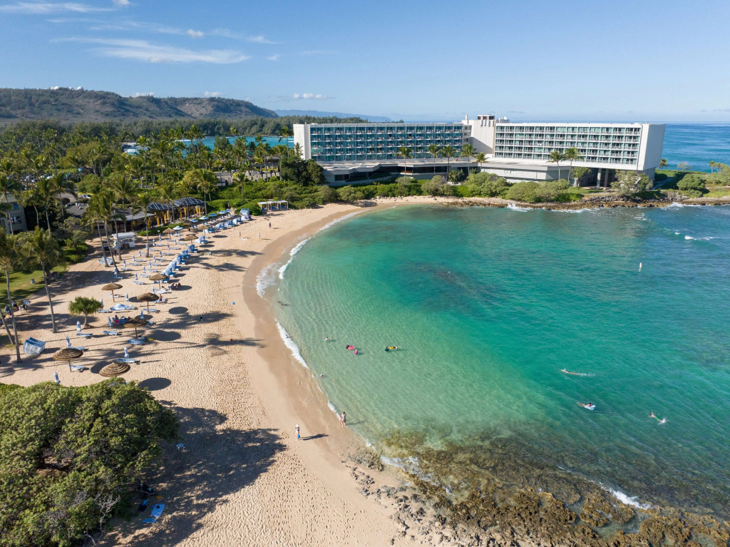 Beach & Waterfront