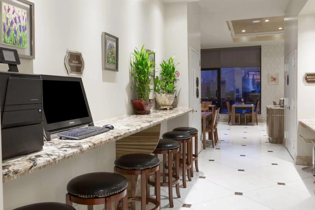 Ramada by Wyndham Flushing Queens - Général