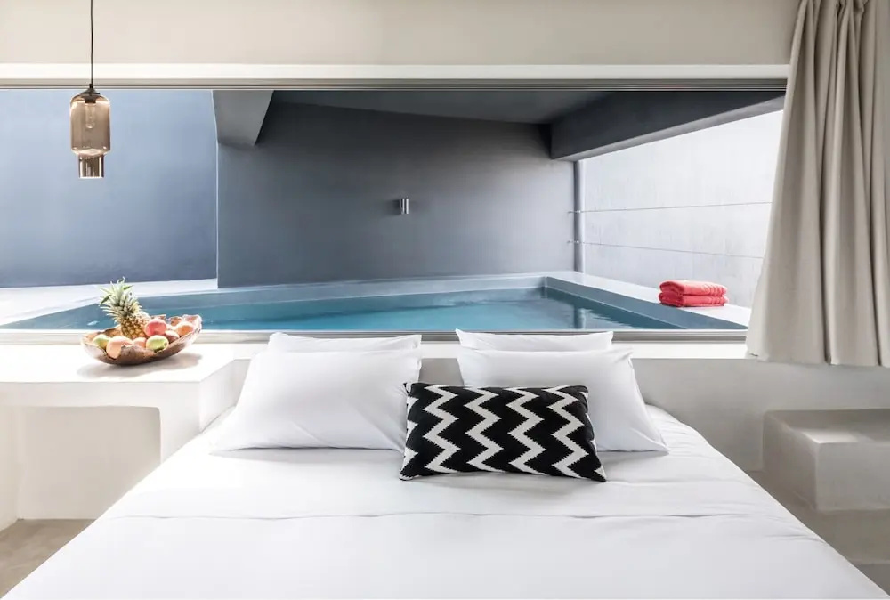 West East Suites Hotel - Chambres