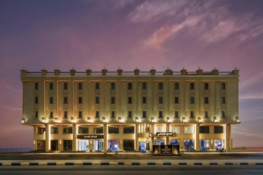 Larichy Hotel