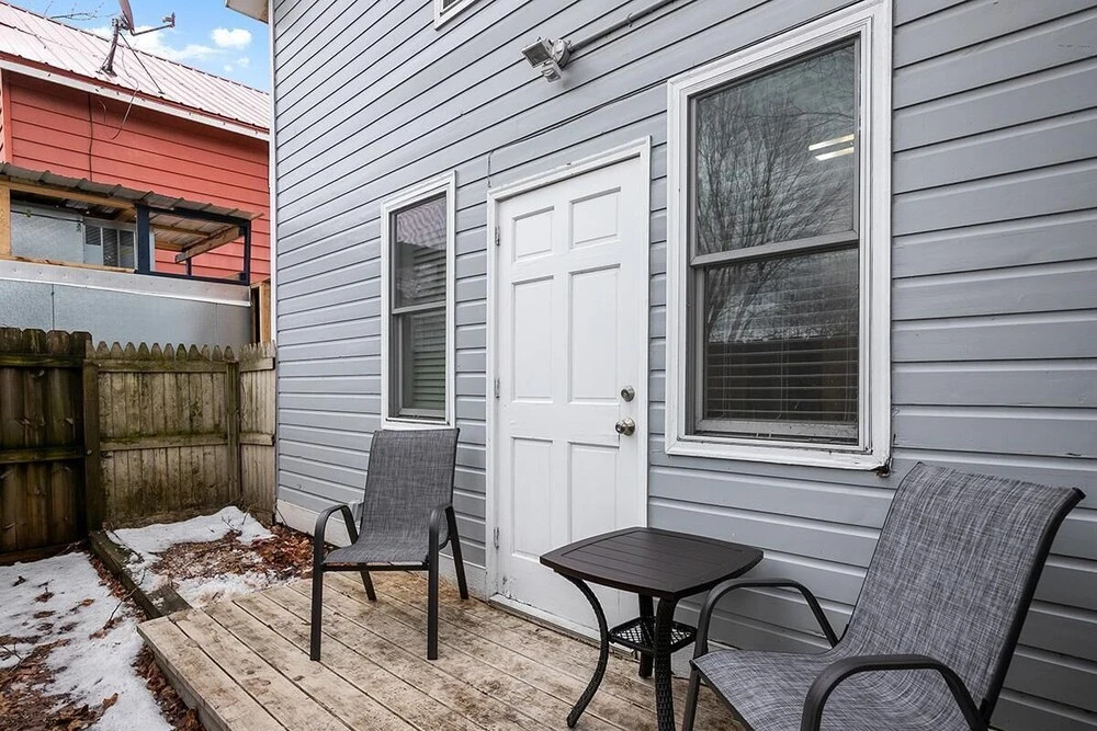 Wallys Place — 5