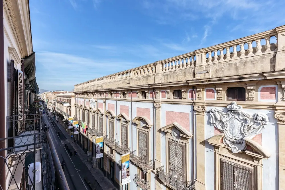 Sant'Elia Prestige Apartment with balcony