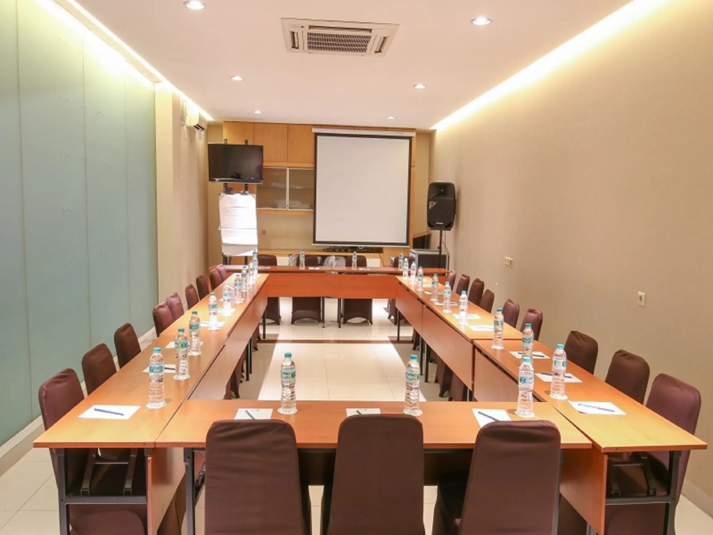 Hotel 88 Kedoya Jakarta - Général