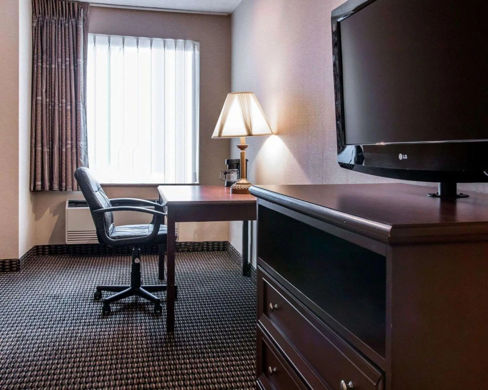 Wingate by Wyndham Livonia - Chambres