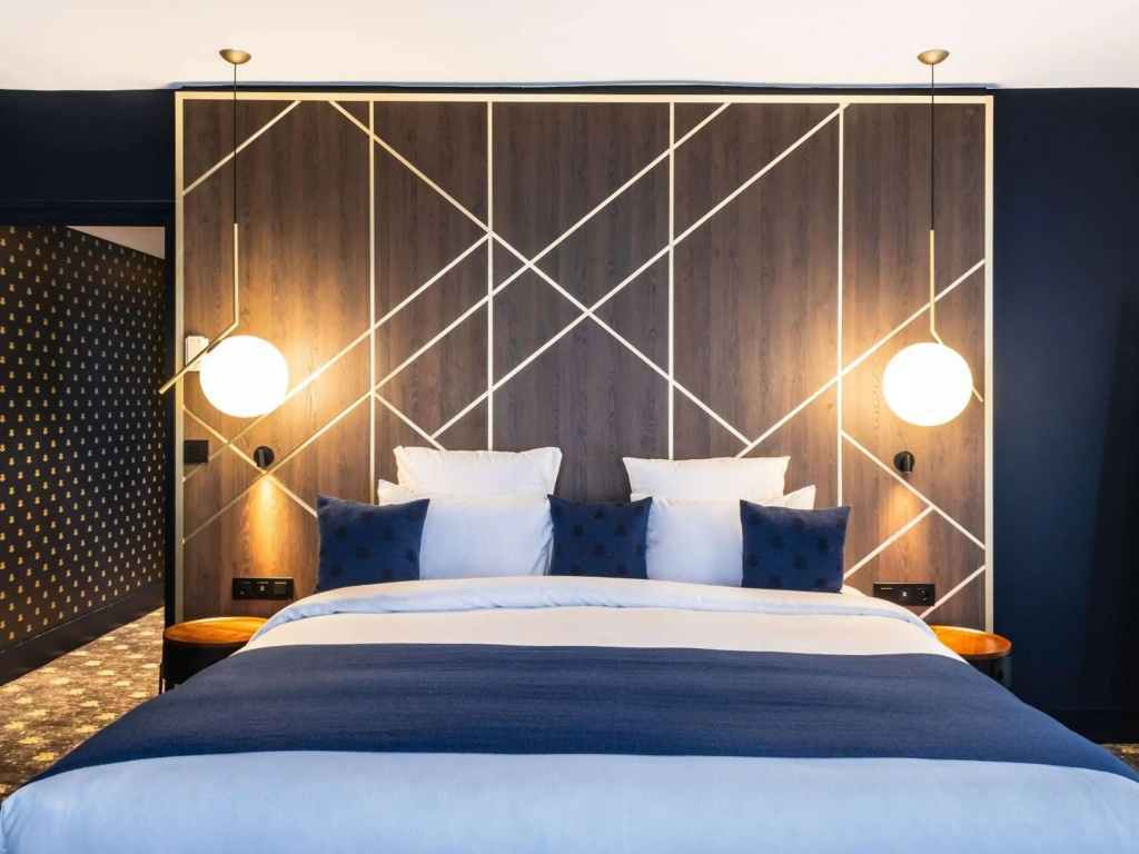 Voir la photo 3 — Aigle Noir Hotel Fontainebleau -  MGallery Collection