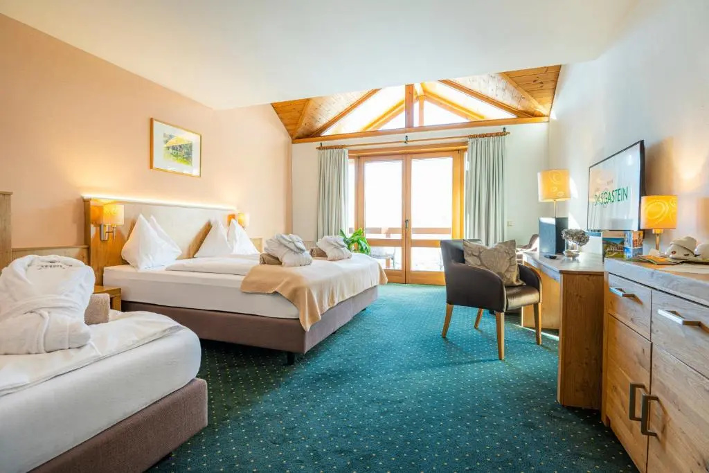 Hotel Das Gastein - including Alpentherme entrance all year and including "Gasteiner Bergbahnen" during summer season - Chambres