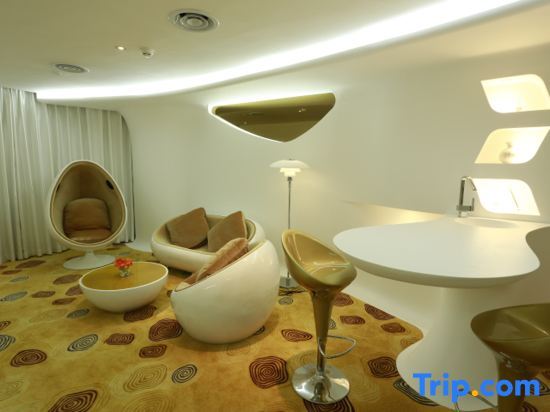 Люкс Deluxe в Guangzhou Planet Hotel