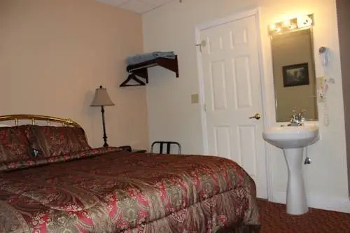 Ruebel Hotel