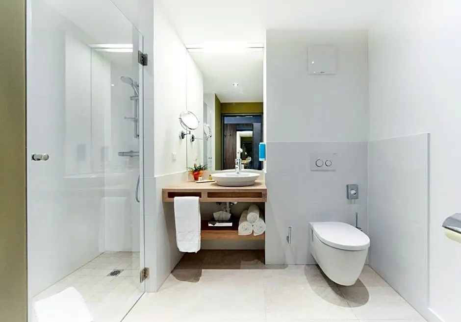 Comfort room