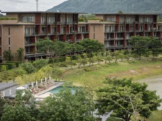 2 Bedroom Luxury Pool Penthouse at Atta