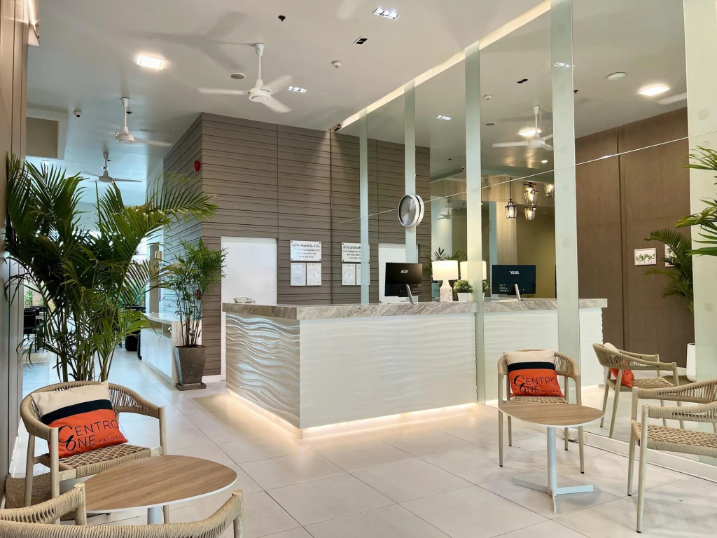 Centro One Patong — 2