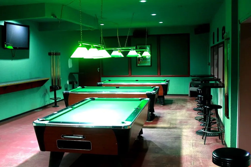 Fort Nelson Hotel - фото 18