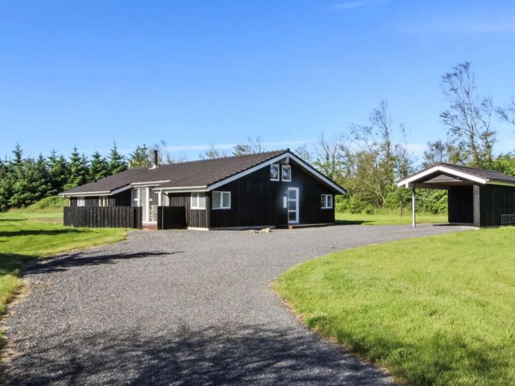 "Akai" - 1.4km from the sea in NW Jutland