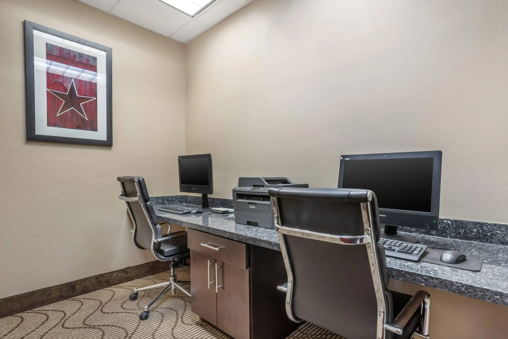 Hotel photo 20