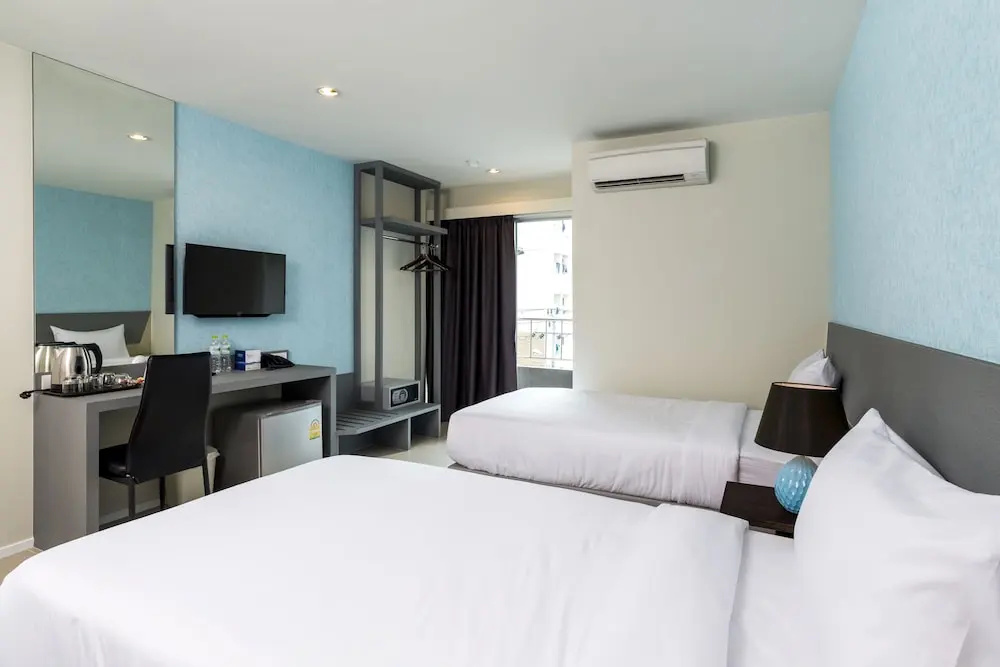 Superior Double room with balcony (twin beds)