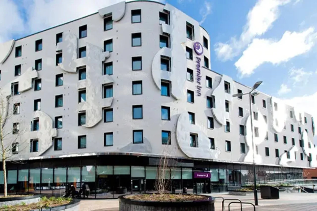 Premier Inn London Bromley — фото