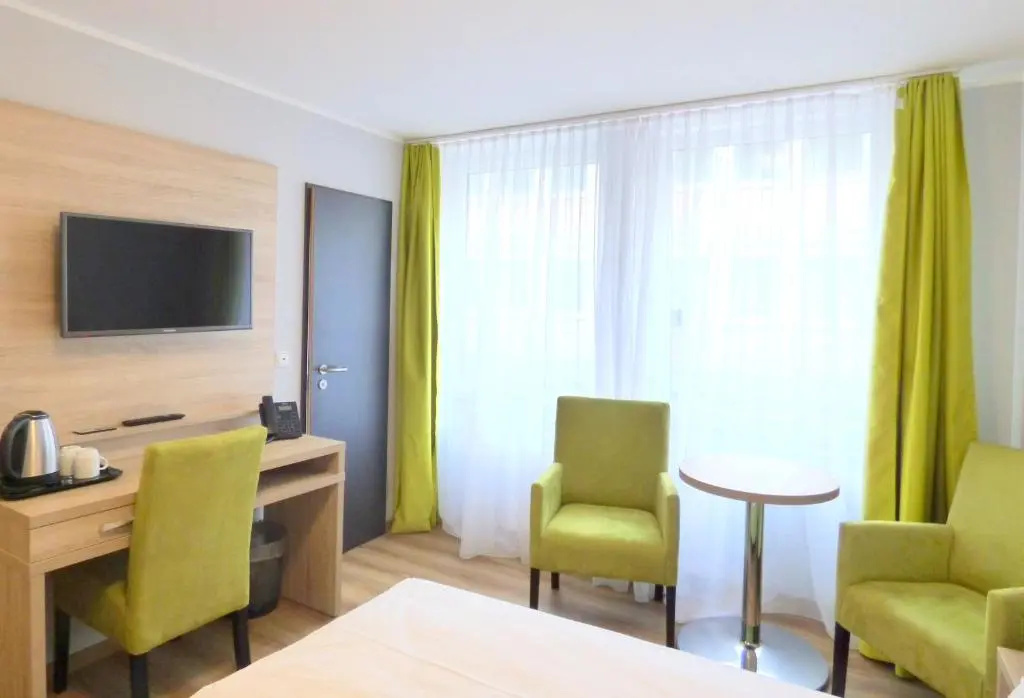 Comfort Double room (full double bed)