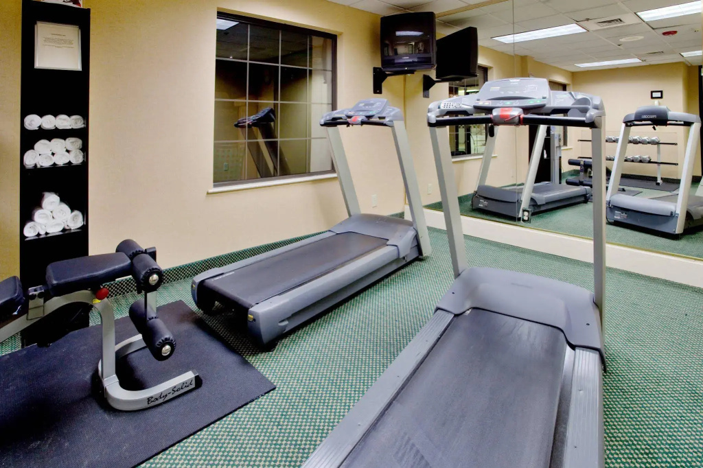 Holiday Inn Hotel & Suites Raleigh / Cary by IHG - Général