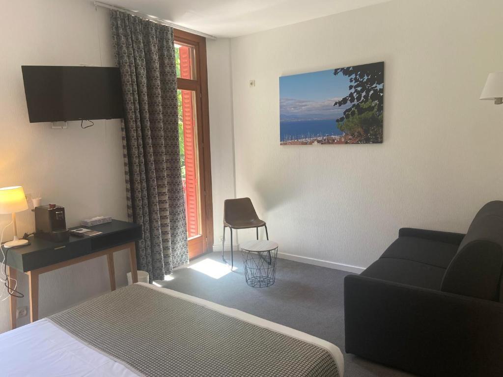 標準三人房，花園景觀