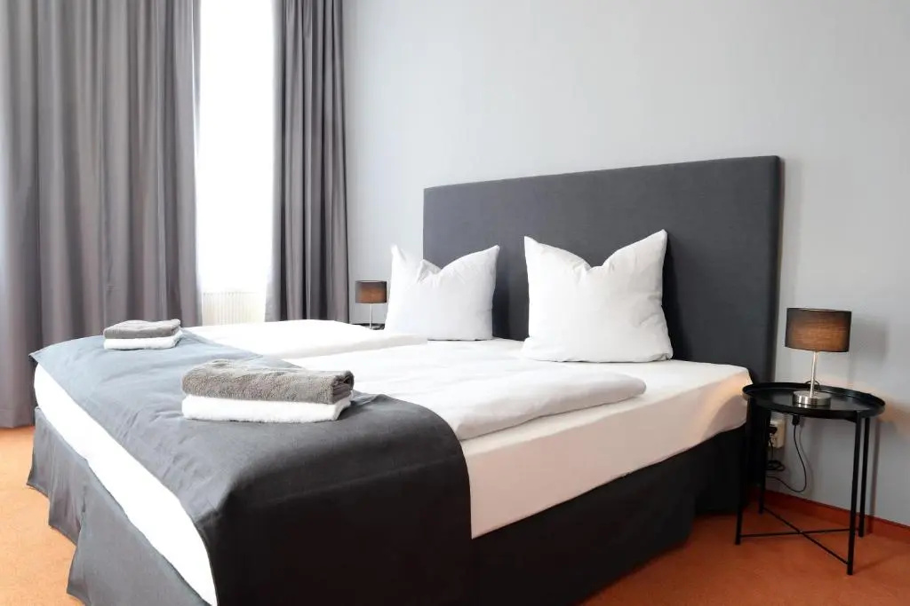 Hotel Sächsischer Hof - Chambres