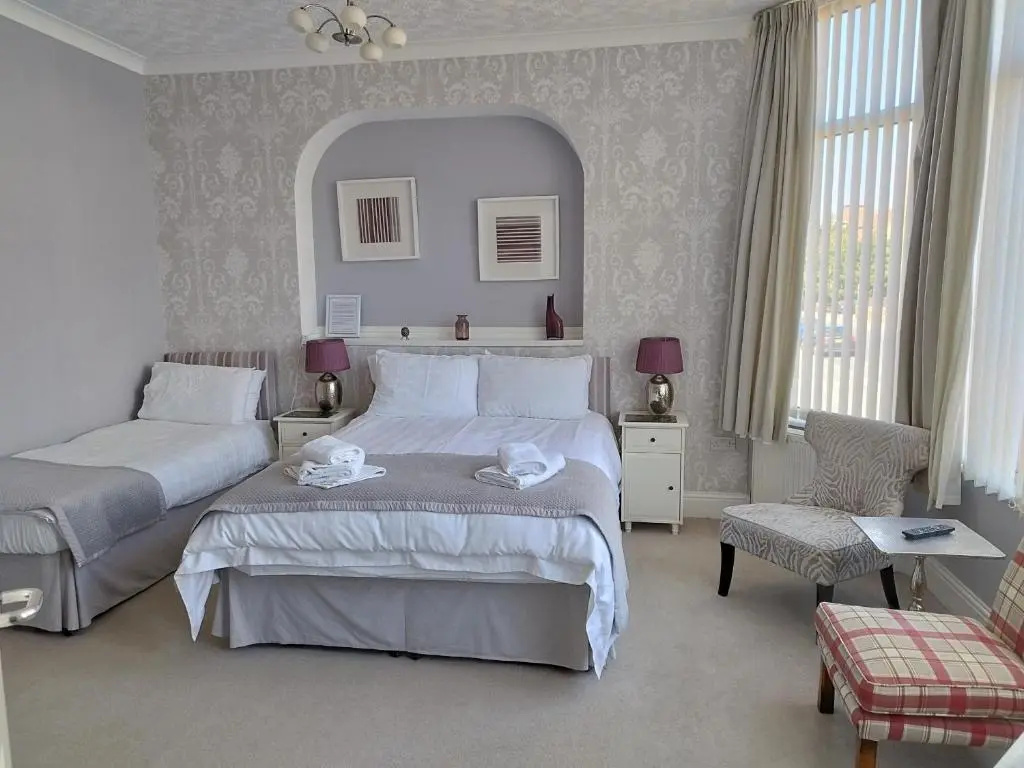The Monarch Hotel - Chambres
