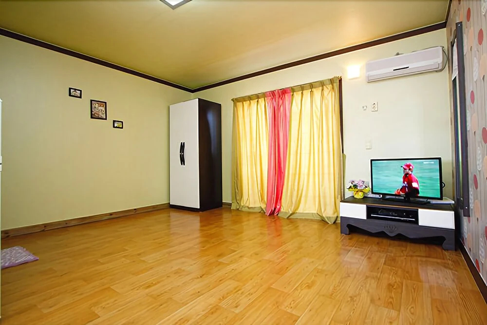 Taean Woori Home Pension - фото 5