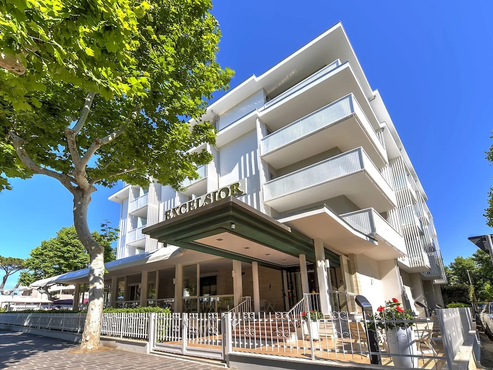 Hotel Excelsior - 2