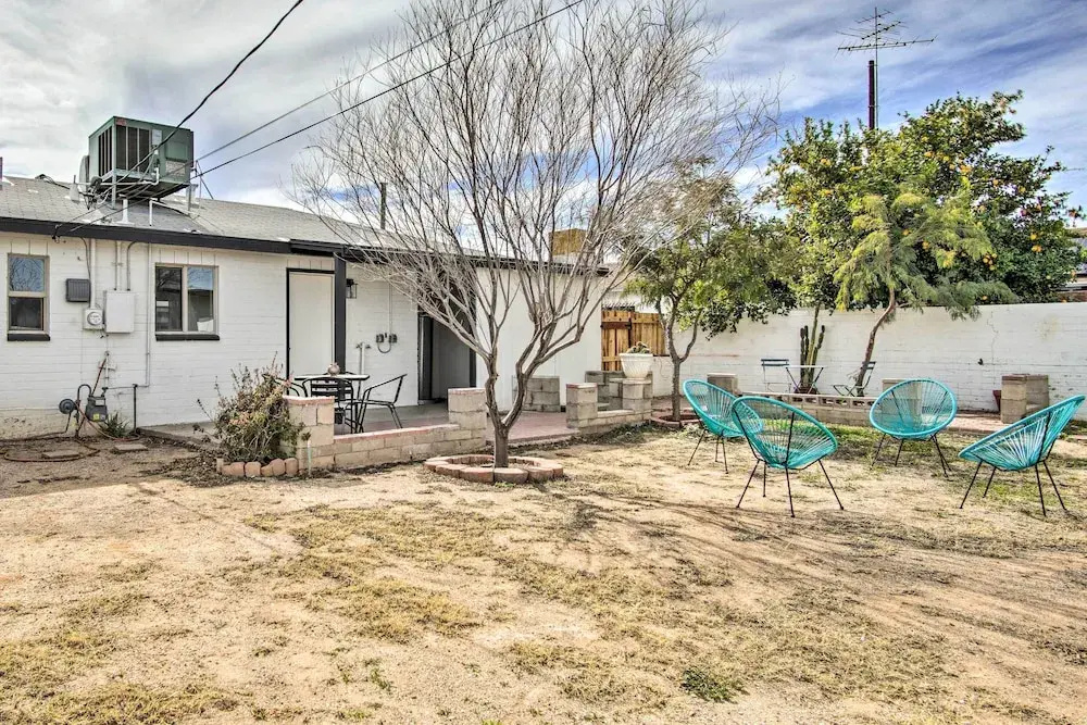 Lovely Tucson Home ~ Walk to Reid Park Zoo!